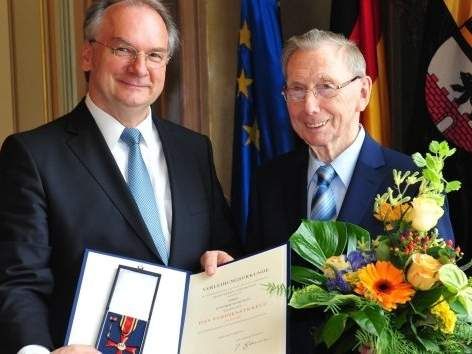 3 Günther Wadewitz mit MP Rainer Haselhoff